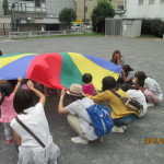 み~んな小さくなって… ジャーンプ!