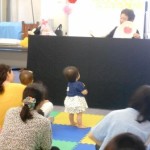 リンゴを食べるのはだぁれ？