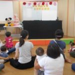 「1匹の~野ねずみが~」 と歌い、踊ってお祝いしてくれました