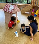 段ボールハウスで遊んだよ②